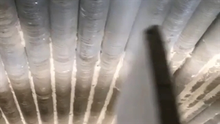 تمیز کردن فین های کولرهای هوایی با آیس بلاست