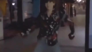 شوگولی مون عاشق این رقصه