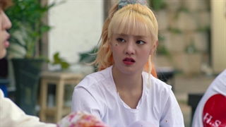 قسمت 10 سریال ارزششو نداره So Not Worth it 2021 با زیرنویس فارسی چسبیده با بازی یونگجه از Got7 و مینی از (جی)آیدل