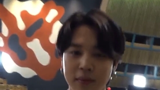 عررر خدا جیمین چرا انقدر کیوتی‌؟!