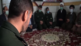 فیلم/ لحظه اعلام خبر شناسایی هویت شهید «فیض بیگدلی» به خانواده