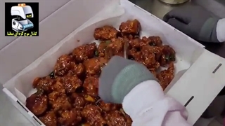 مرغ ترش و شیرن ، یک غذای خیابانی کره ای - موج کره ای