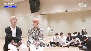 انهایپن در Idol theater " جنگ تنهایی تنها دوست‌دار شکلات نعنایی برای معرفی شکلات‌نعنای به بقیه‌ی اعضا " ( زیرنویس فارسی )