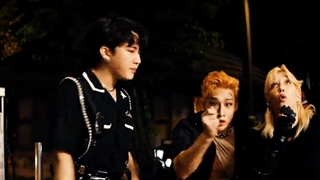 موزیک ویدیو thunderous از استری کیدز