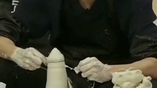 خداییش جین باید سفالگر میشد ... هرجور فکر میکنم ساخته دستش خیلی جذابه :|