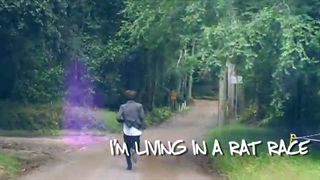 Ordinary Life (Official Lyric Video) - Simple Plan موزیک