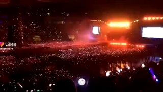 الکی که نیست بزرگترین فندوم جهانیم :/