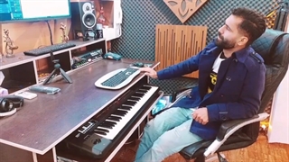 موزیک لایو آهنگ مردم شهر با صدای رسول قوامی