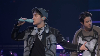 اجرای My Universe در مراسم AMAs به همراه Cold Play