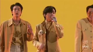 اجرای بندBTS از آهنگ "Butter " در مراسم AMAS 2021