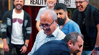 دانلود قسمت اول سریال جوکر