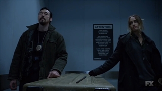 سریال ترسناک و خون اشامی___دگر دیسی___strain____فصل3_قسمت10__قسمت پایانی____زبان اصلی____2014