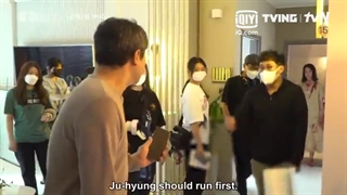 پشت صحنه قسمت ۳و۴ سریال خوشبختی با زیرنویس پارت ۲