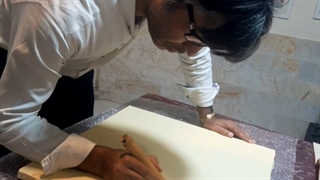 اجرای زنده تابلو خطاطی شعر مولانا توسط استاد بهروز نخستین شاکر