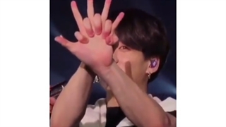 شعبده بازی جون کوک { فقط قیافه یونگی }♡