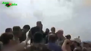 به نیت حاج قاسم کمک و خدمت کارکنان انتظامی به سیل زدگان سیستان و بلوچستان