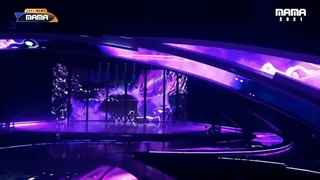 اجرای آهنگ FROST از گروه TXT  در مراسم MAMA2021