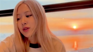 کاور جدید و فوق العاده احساسی رزی بلک پینک / Rosé of BLACKPINK covered WILDFIRE by CAUTIOUS CLAY