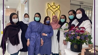 سورپرایز جشن تولد پرسنل و کارکنان کلینیک کاخ