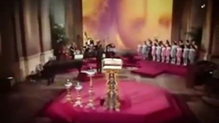 اجرای چهار زبانه گروه کر کودکان ایتالیا و سپیده رییس سادات