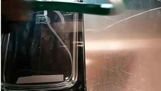 حکاکی لیزری روی شیشه