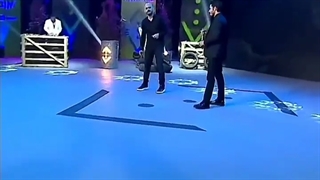 خوانندگی جلاسون با آهنگ گودال