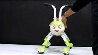 سه چرخه [چهارچرخ] ارابه مدل زنبور کوچولو