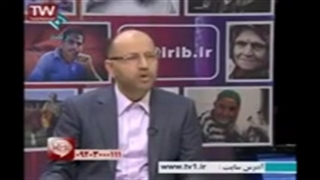 مجری بی سوادی بنام کیا داود اسفندیاری در عرض 12 دقیقه با بیش از 10 اشتباه محض