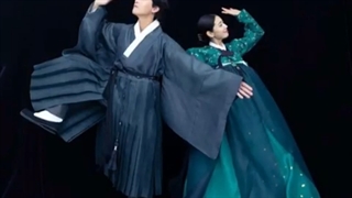 استوری پارک شین هه ساعت ۴ ( دو ساعت قبل )