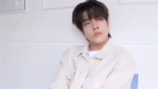 وضعیت هممون موقع درس خوندن:))