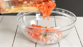 طرز تهیه نان تست و گوجه