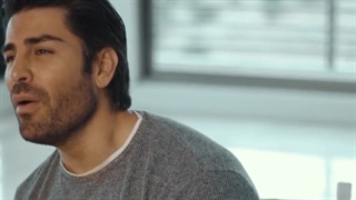 دانلود آهنگ جدید رضا ملک زاده به نام حواسم بهت هست