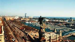 چرا به بارسلونا ، اسپانیا سفر کنیم؟